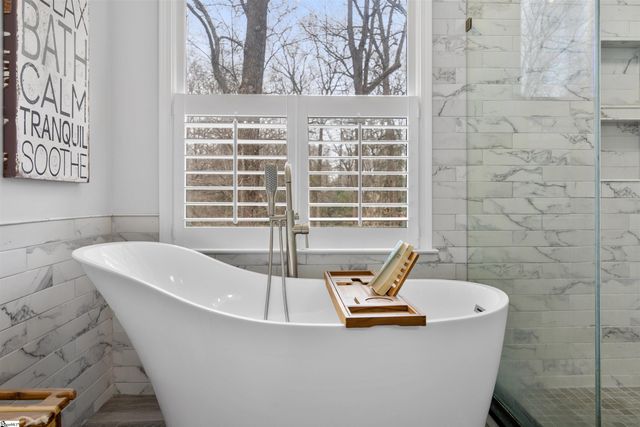 18 Wrenwood Court, Greer, SC 29651