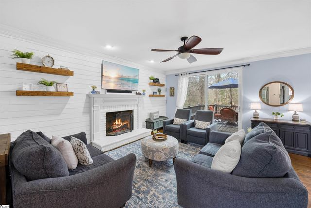 18 Wrenwood Court, Greer, SC 29651