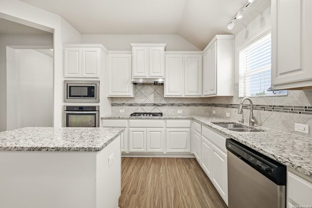 6572 Mason Valley, Schertz, TX 78108