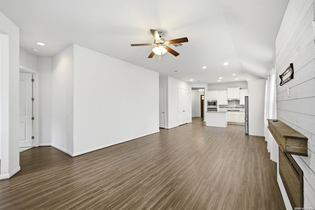 6572 Mason Valley, Schertz, TX 78108