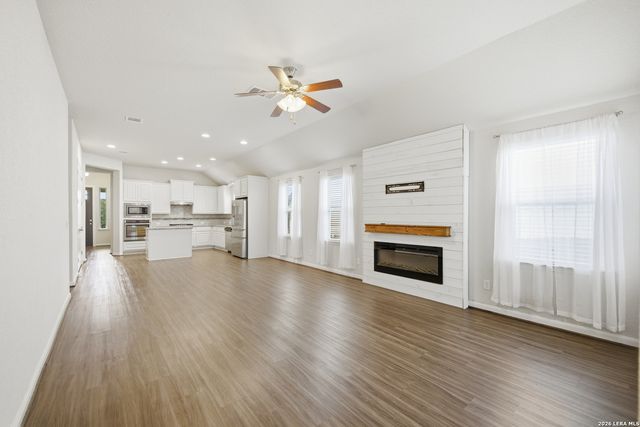 6572 Mason Valley, Schertz, TX 78108