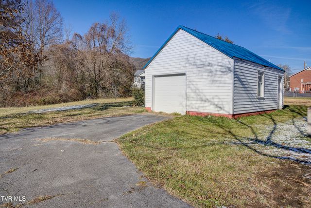 2219 Highway 91, Elizabethton, TN 37643
