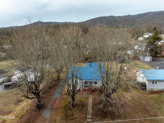 2219 Highway 91, Elizabethton, TN 37643