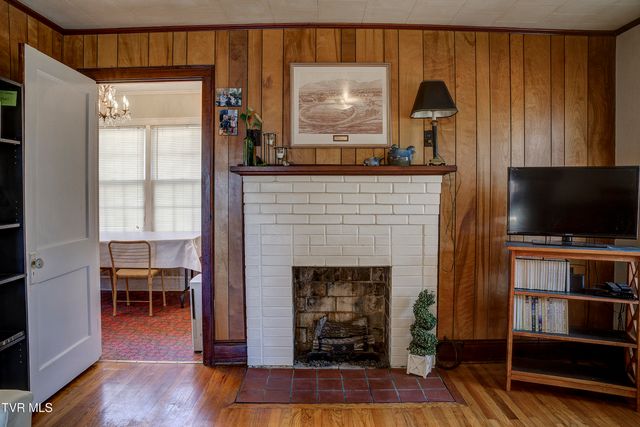 2219 Highway 91, Elizabethton, TN 37643