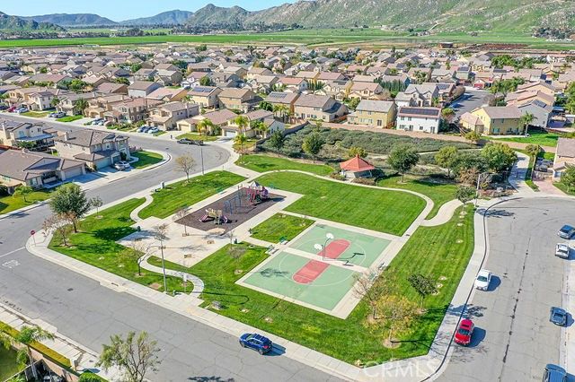 2865 Placentia, San Jacinto, CA 92582