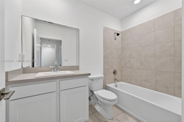 1780 SE 9th Ave, Homestead, FL 33034