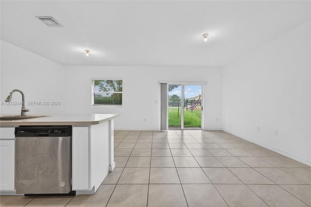 1780 SE 9th Ave, Homestead, FL 33034
