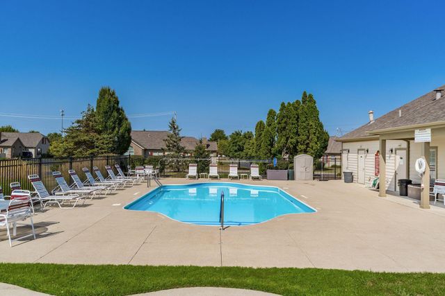 2536 Landings Way, 7, Grove City, OH 43123