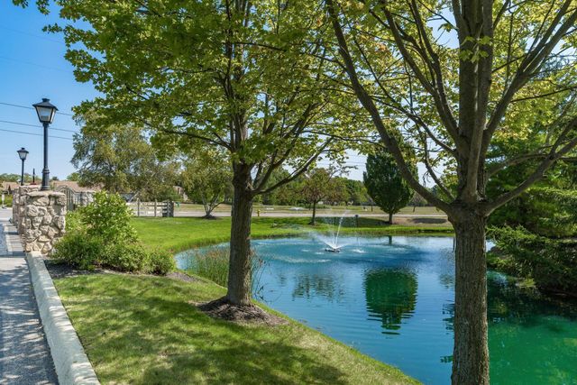 2536 Landings Way, 7, Grove City, OH 43123