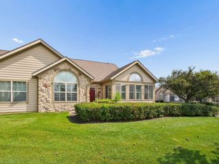 2536 Landings Way, 7, Grove City, OH 43123