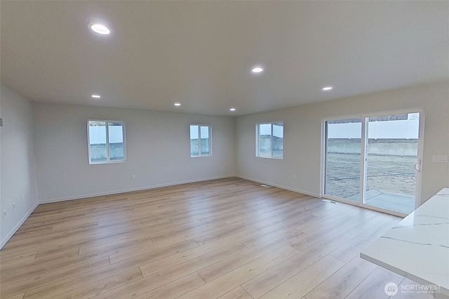 150 Juanita Way, Malaga, WA 98828