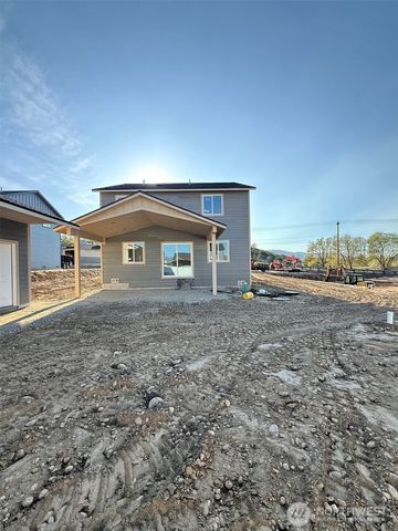 150 Juanita Way, Malaga, WA 98828