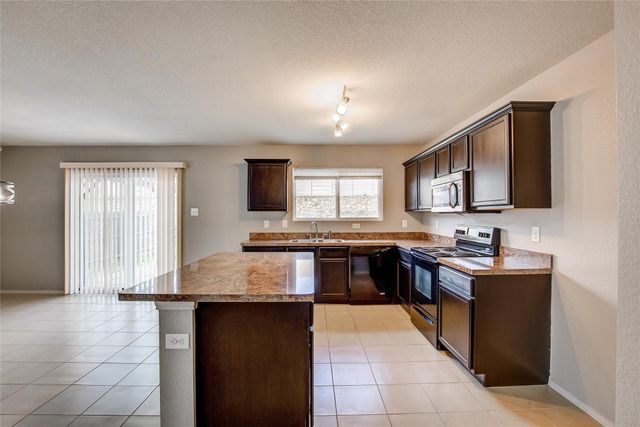 3104 Middleview Road, Fort Worth, TX 76108