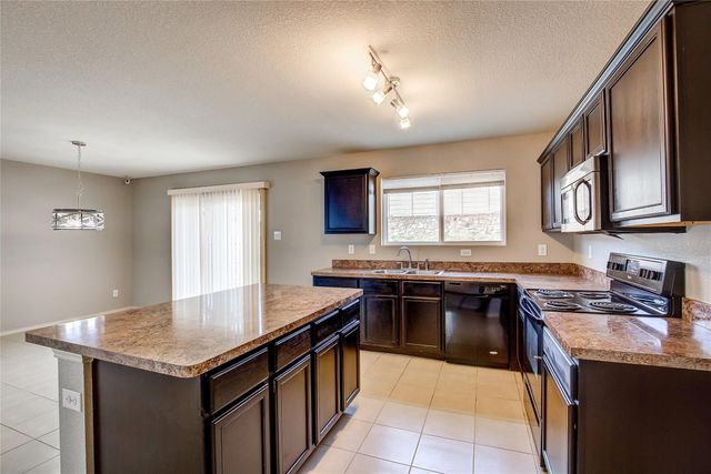 3104 Middleview Road, Fort Worth, TX 76108