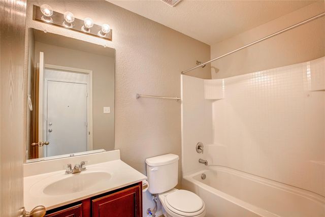 3104 Middleview Road, Fort Worth, TX 76108