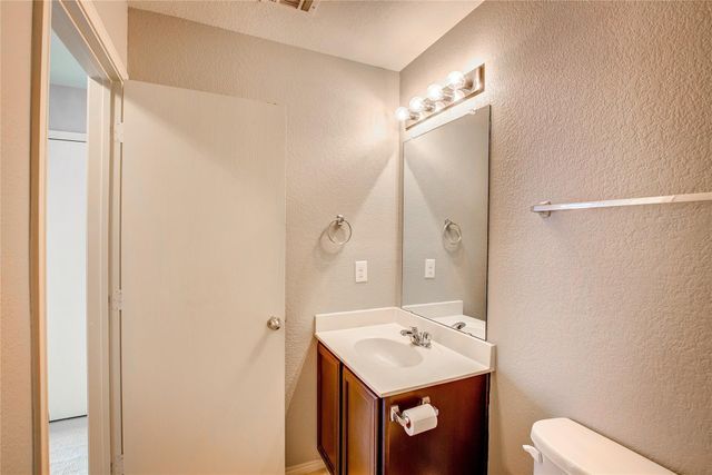 3104 Middleview Road, Fort Worth, TX 76108