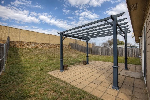 3104 Middleview Road, Fort Worth, TX 76108