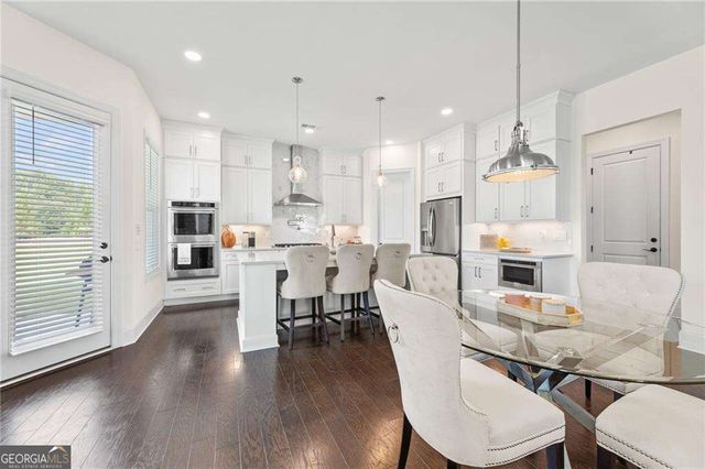 3330 Carswell Bend, Cumming, GA 30028