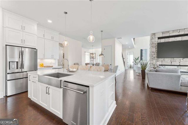 3330 Carswell Bend, Cumming, GA 30028