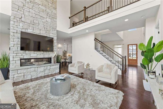 3330 Carswell Bend, Cumming, GA 30028