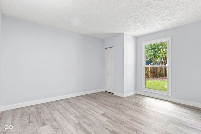3570 Decamp Drive, Indianapolis, IN 46226
