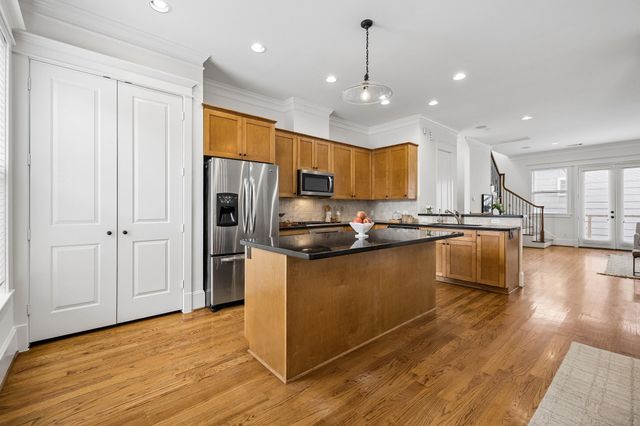 916 Lawrence Street A, Houston, TX 77008
