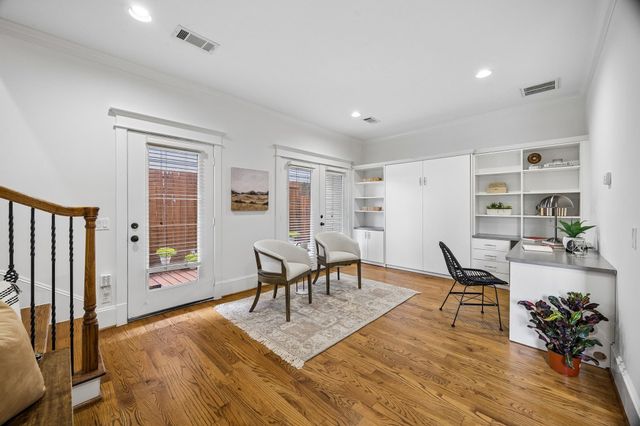 916 Lawrence Street A, Houston, TX 77008