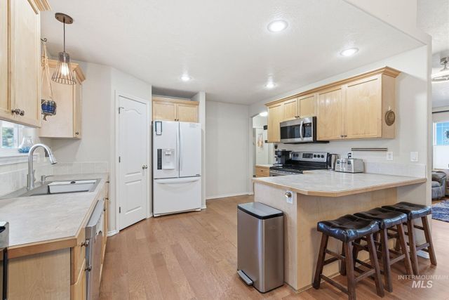 3125 N High Desert, Meridian, ID 83642