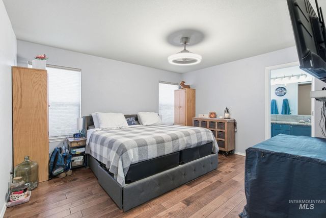 3125 N High Desert, Meridian, ID 83642