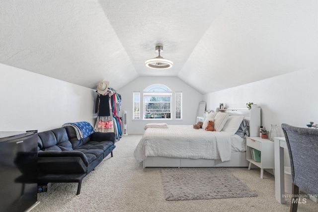 3125 N High Desert, Meridian, ID 83642