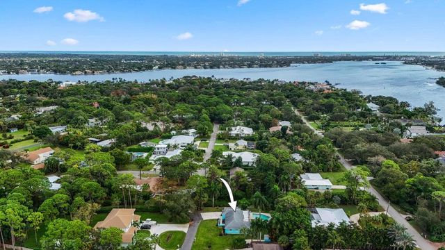 5554 Hibiscus Road, Jupiter, FL 33458