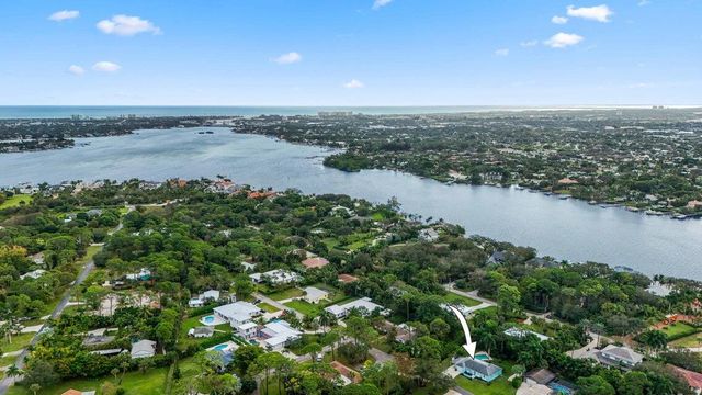 5554 Hibiscus Road, Jupiter, FL 33458