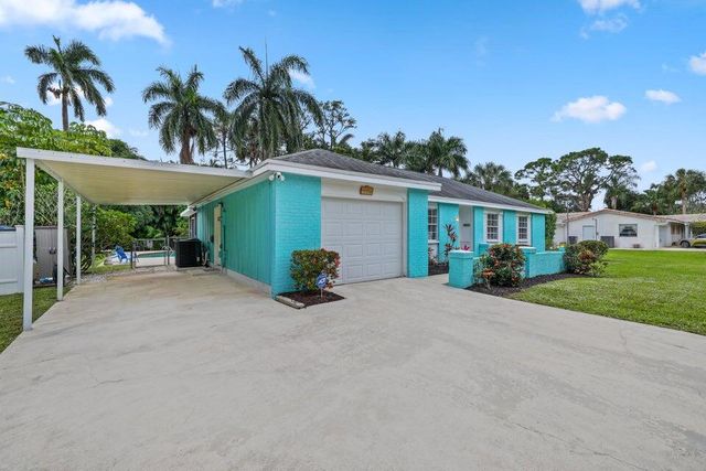 5554 Hibiscus Road, Jupiter, FL 33458