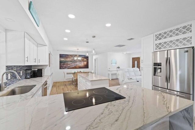 5554 Hibiscus Road, Jupiter, FL 33458