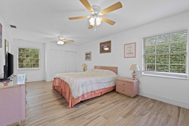 5554 Hibiscus Road, Jupiter, FL 33458