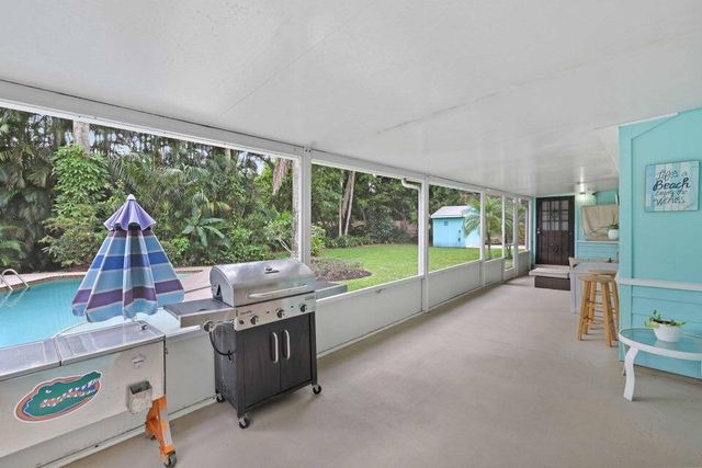 5554 Hibiscus Road, Jupiter, FL 33458