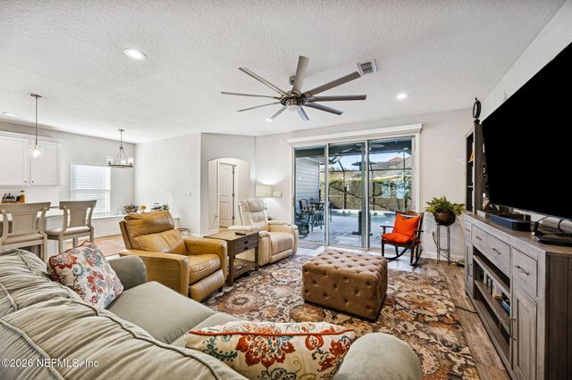 32 CARNAUBA Way, Jacksonville, FL 32081