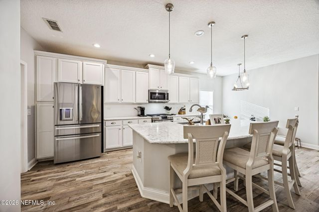 32 CARNAUBA Way, Jacksonville, FL 32081