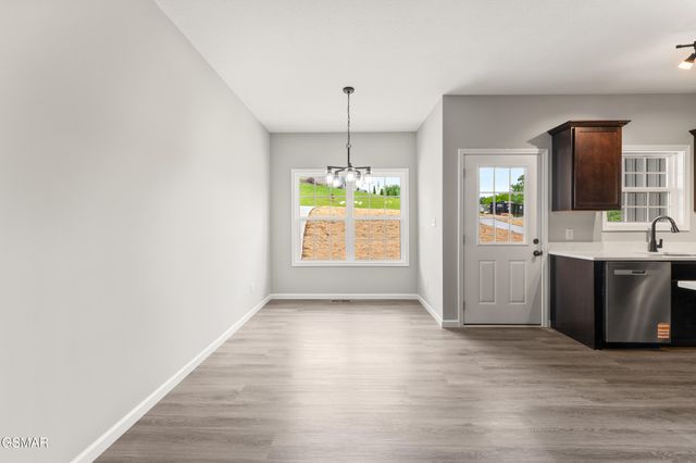 2050 Kings View Loop, Seymour, TN 37865