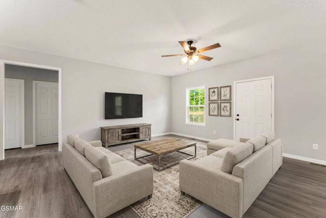 2050 Kings View Loop, Seymour, TN 37865