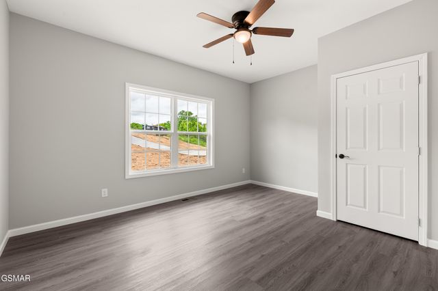 2050 Kings View Loop, Seymour, TN 37865