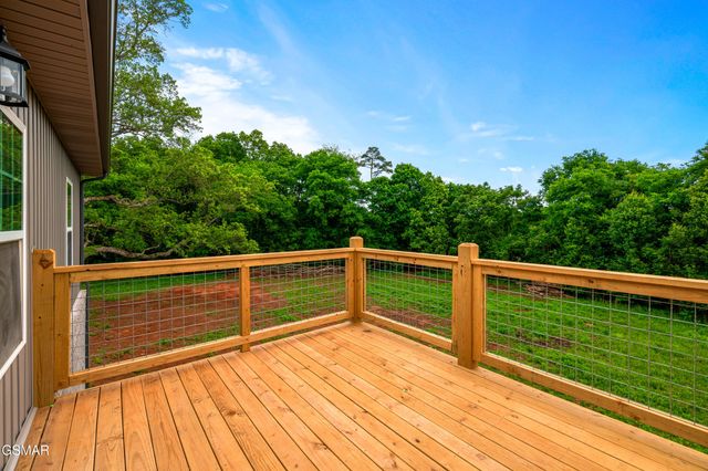 2050 Kings View Loop, Seymour, TN 37865