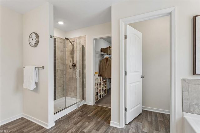 1423 Waltham LN, Newport News, VA 23608