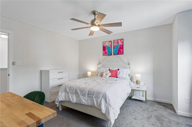 1423 Waltham LN, Newport News, VA 23608