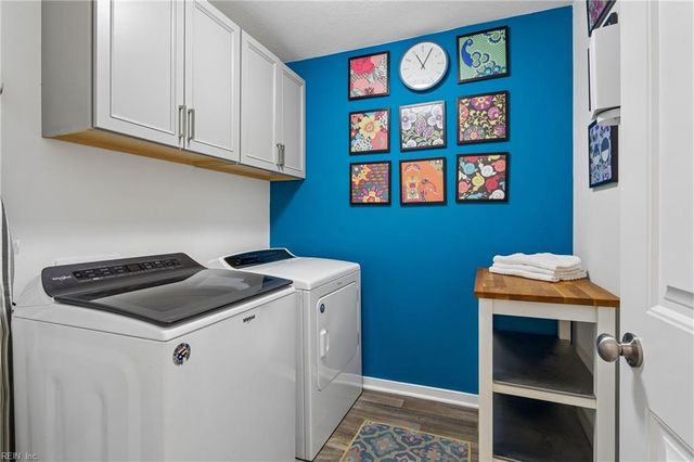 1423 Waltham LN, Newport News, VA 23608