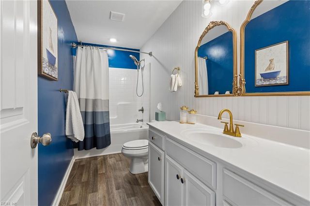 1423 Waltham LN, Newport News, VA 23608