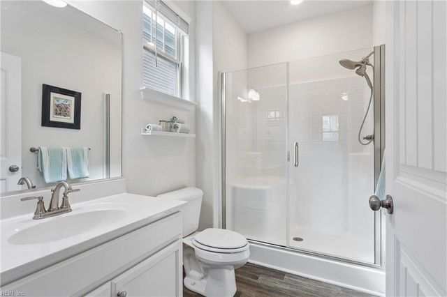 1423 Waltham LN, Newport News, VA 23608