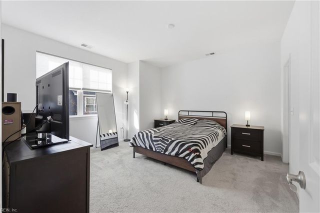 5112 Cora Anne LN, Virginia Beach, VA 23455