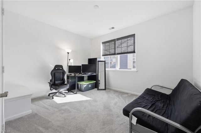 5112 Cora Anne LN, Virginia Beach, VA 23455