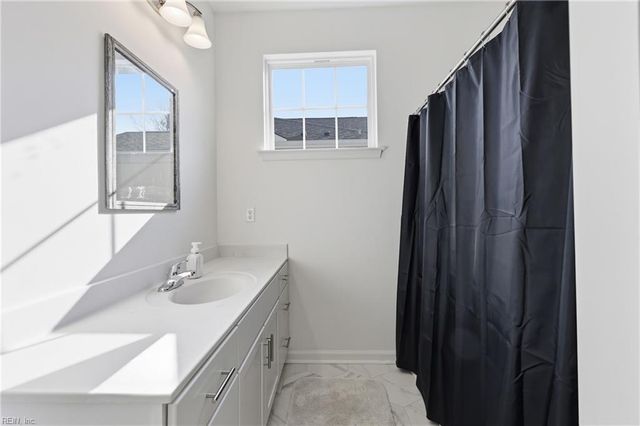 5112 Cora Anne LN, Virginia Beach, VA 23455